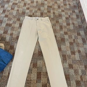 iron free premium khaki -haggar